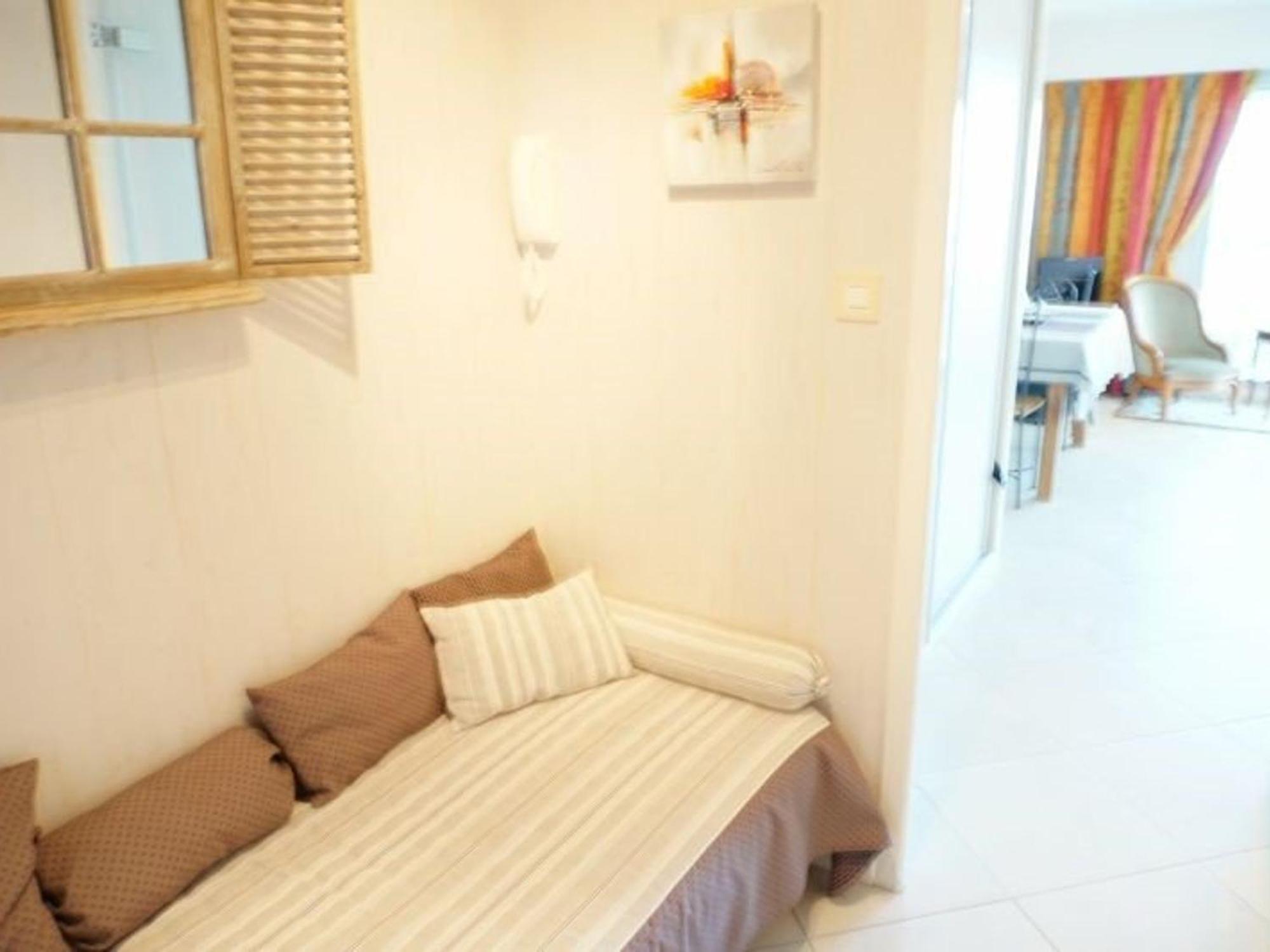 Appartement Perros-guirec, 1 Pièce, 3 Personnes - Fr-1-368-73